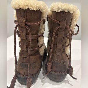 UGG Brown Leather Shearling Mid-Calf Boots Size 7 | Lace Detail Winter Boots